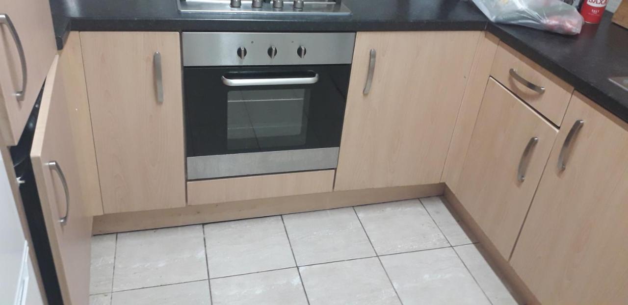 7, Cranehouse Brangbourne Road One Big Double Room Available On Reasonable Price, Shared Flat Londen Buitenkant foto