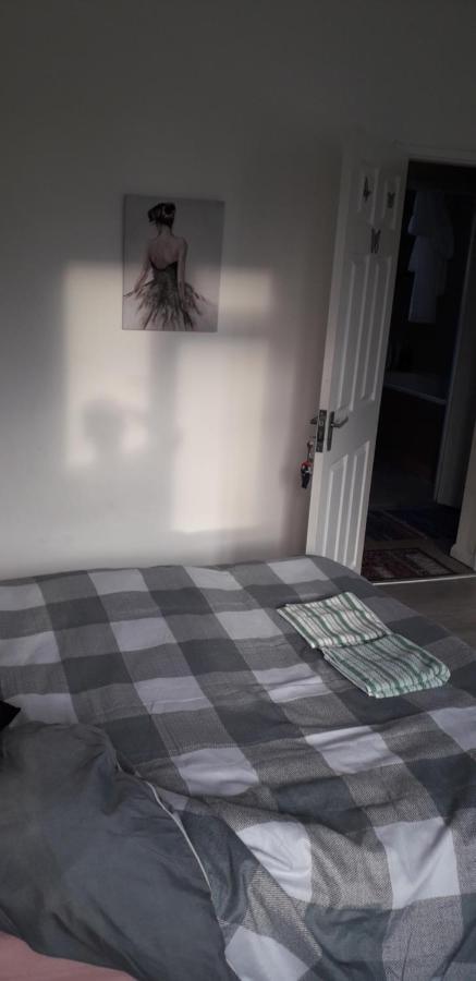 7, Cranehouse Brangbourne Road One Big Double Room Available On Reasonable Price, Shared Flat Londen Buitenkant foto